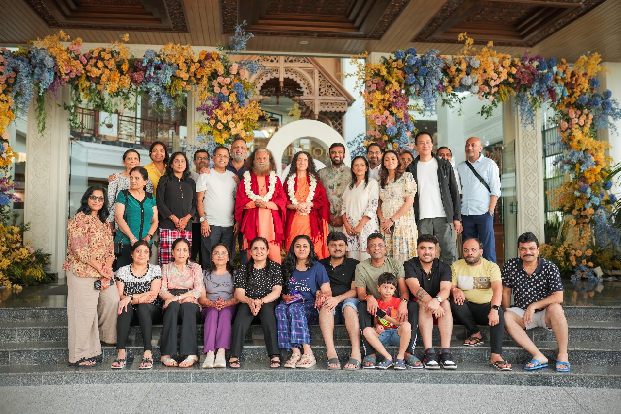 परमार्थ निकेतन के अध्यक्ष स्वामी चिदानन्द सरस्वती जी बैंकाक यात्रा पर