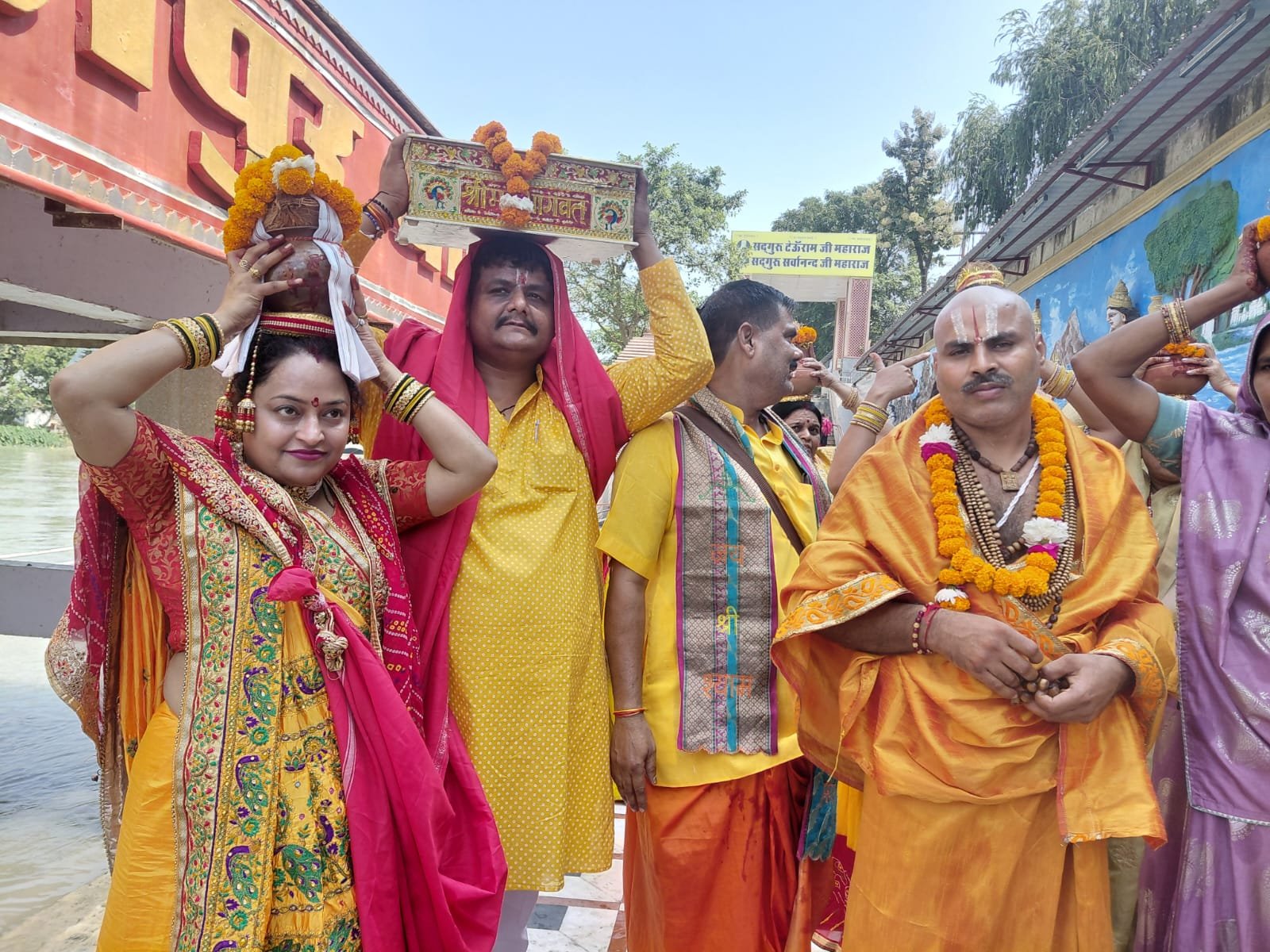 कनखल में ग्वालियर के शिवहरे परिवार के सानिध्य में श्रीमद्भागवत कथा का भव्य आयोजन